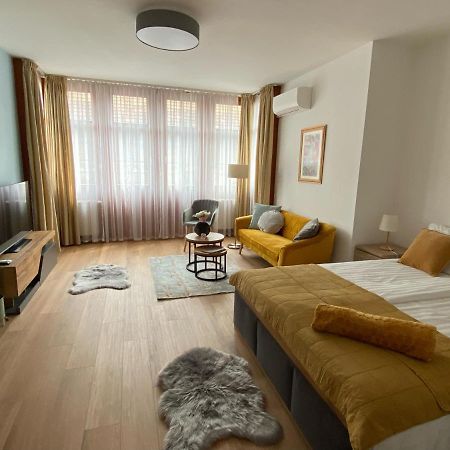 Lovag8 Apartment Budapest Ngoại thất bức ảnh