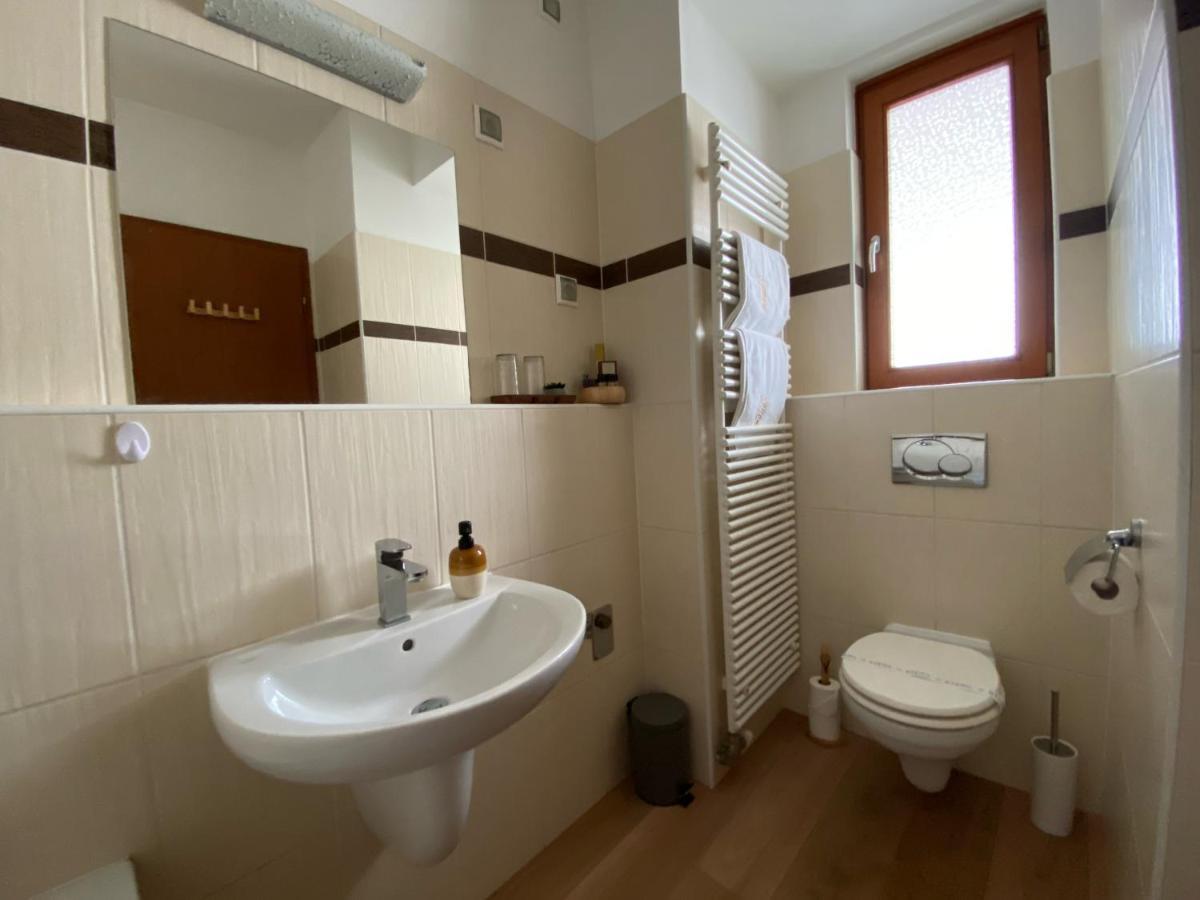 Lovag8 Apartment Budapest Ngoại thất bức ảnh